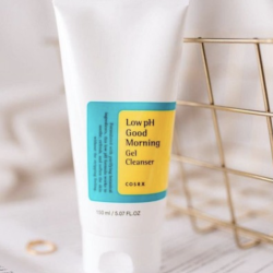Sữa Rửa Mặt Dịu Nhẹ Cosrx Low pH Good Morning Gel Cleanser (150ml)